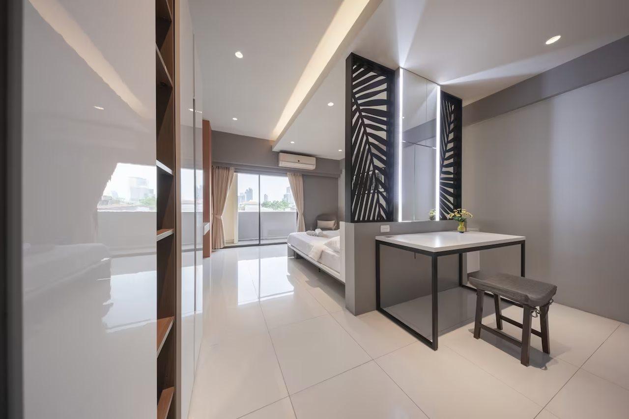 Hotel At115 By Rompo Mansion à Bangkok Extérieur photo